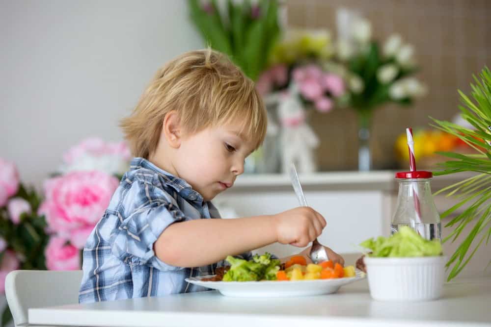 Welche Auswirkungen hat die Ernährung auf die Entwicklung eines Kindes?